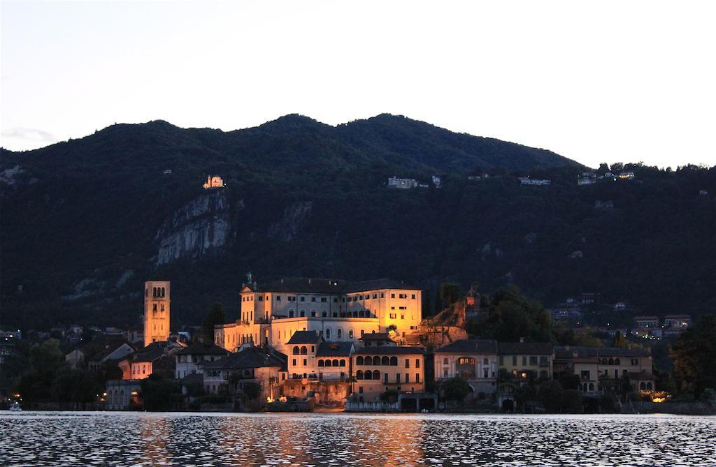 B&B Al Dom Orta San Giulio Chambre photo